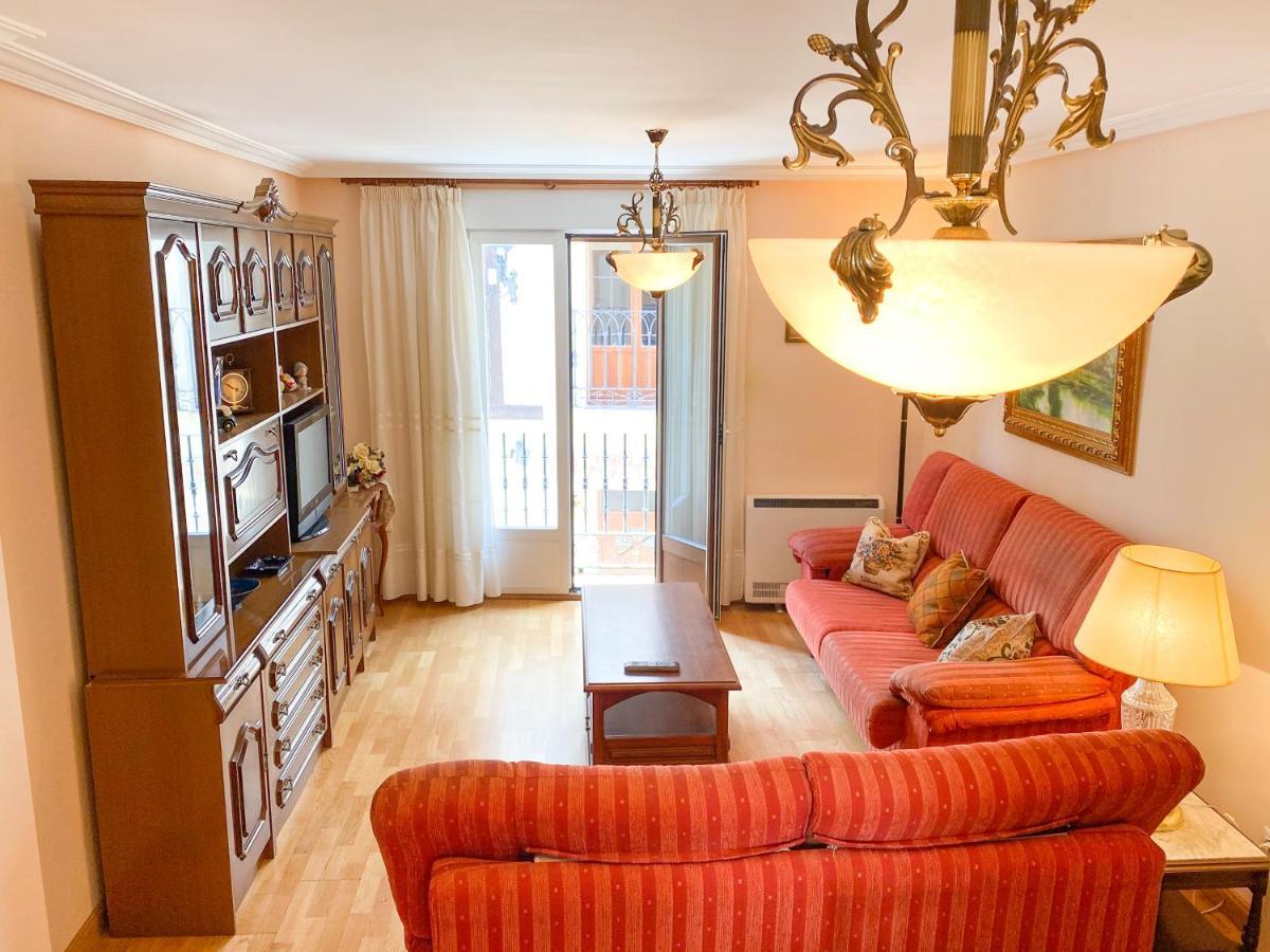 Vivienda Turistica Los Leones Berlanga de Duero Exterior foto